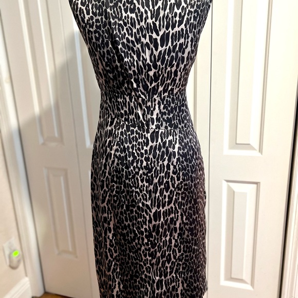 EUC Nanette Lepore SZ 4 Silk Leopard print sheath dress - Picture 3 of 6